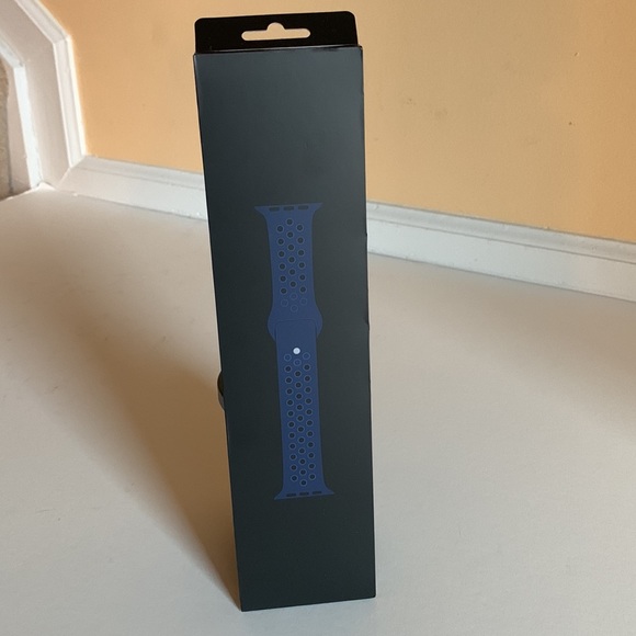 Apple Nike Sport Band for Apple Watch™ 41mm - Midnight Navy/Mystic Navy - Picture 7 of 10